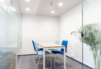 Nové kanceláře firmy Amper Holding v budově IBC